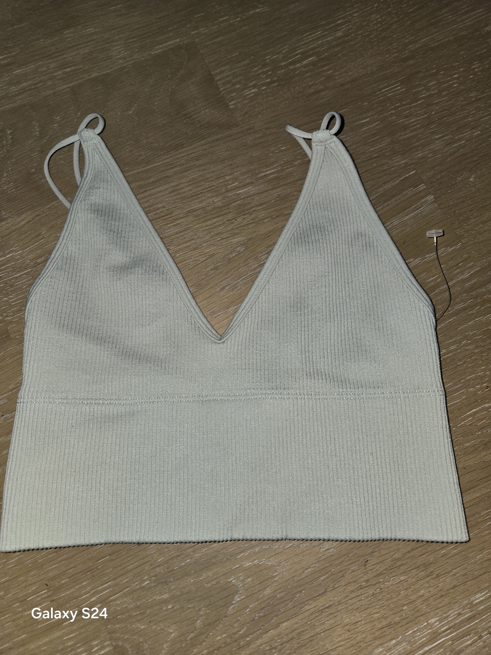 Gilly Hicks Ribbed V-Neck Crop Tank Womens XS Nwot